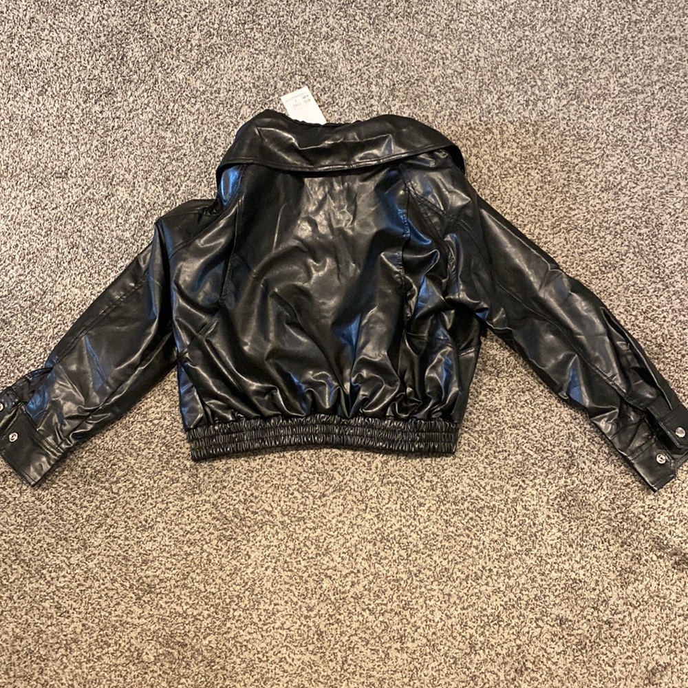 Leather jacket - Picture 4 of 4